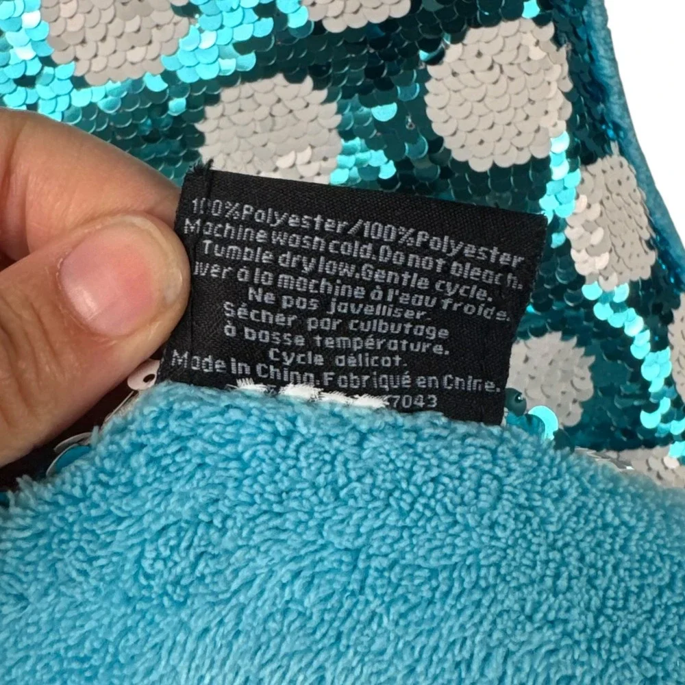 Cynthia‎ Rowley Mermaid Tail Blanket Teal White Polka Dot Flip Sequin Fleece